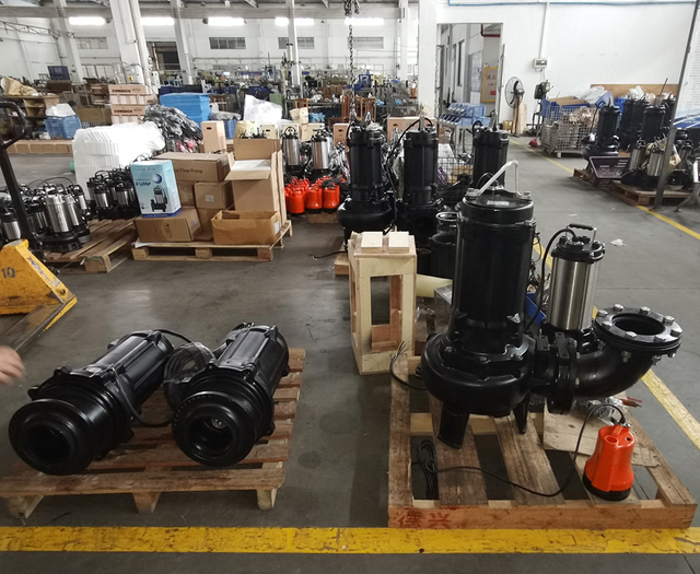 Bomba de esgoto subemrsível